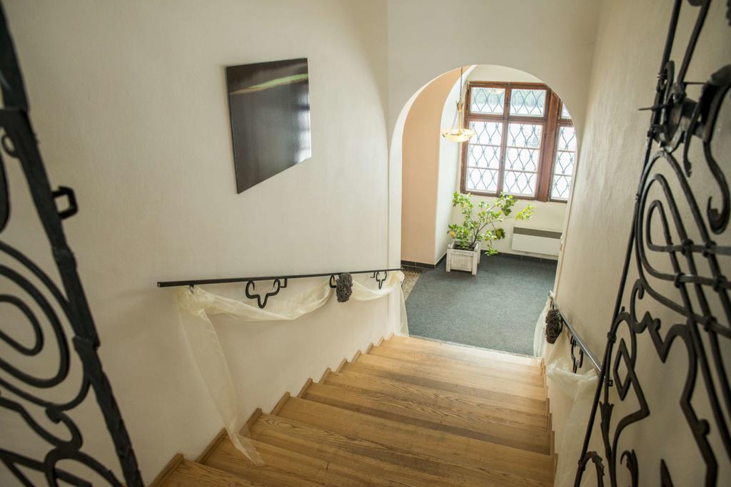 Hotel Zamek Lobec Exterior foto