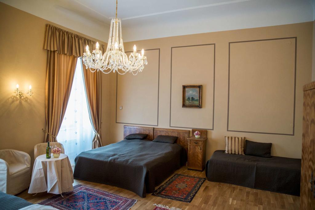 Hotel Zamek Lobec Exterior foto